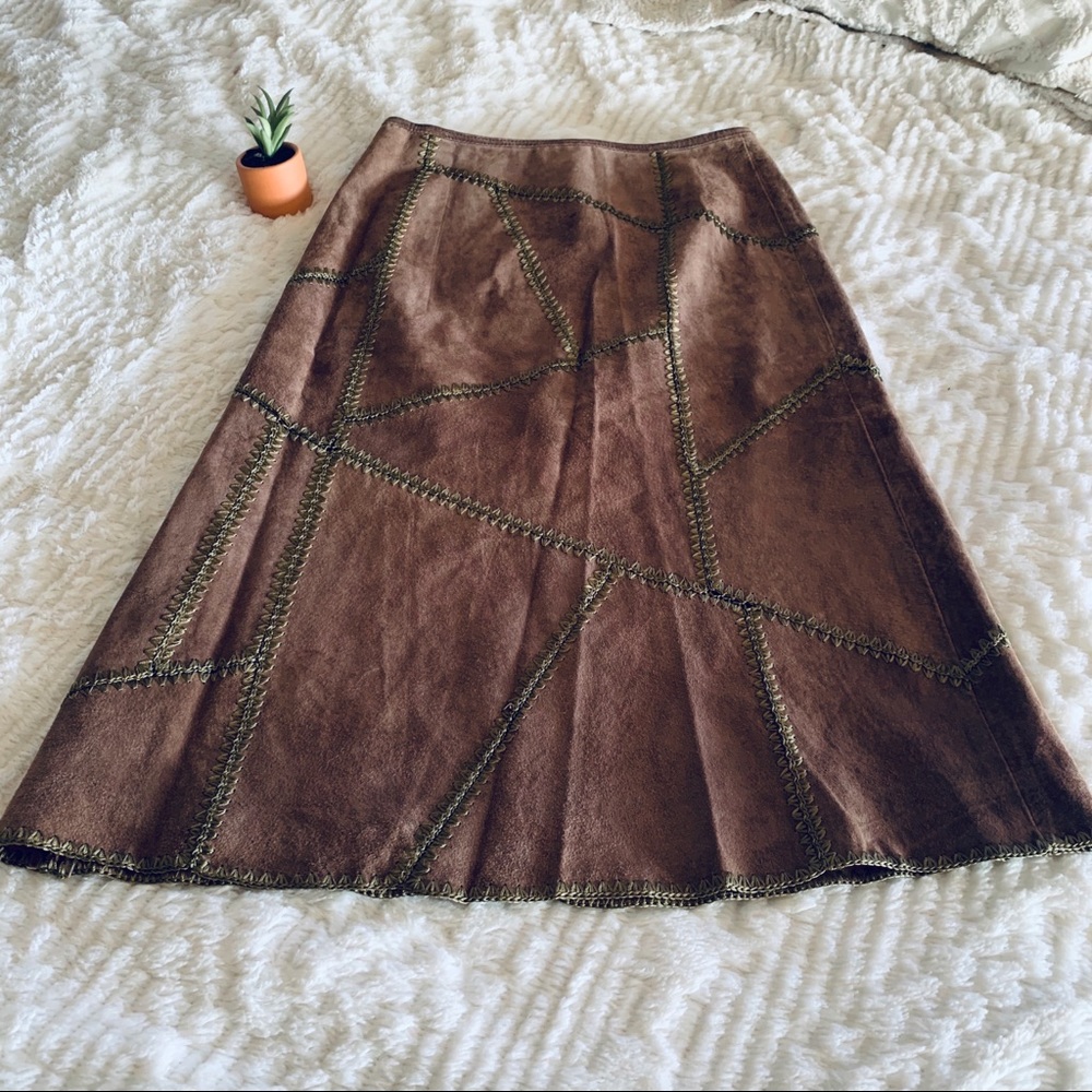 adrienne landau 💯 suede patch skirt